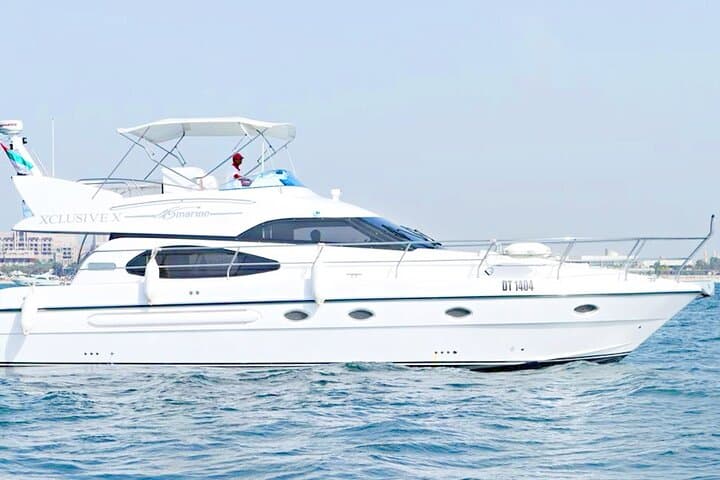 Dubai private 3-hour luxury yacht charter with optional jet ski photo 4