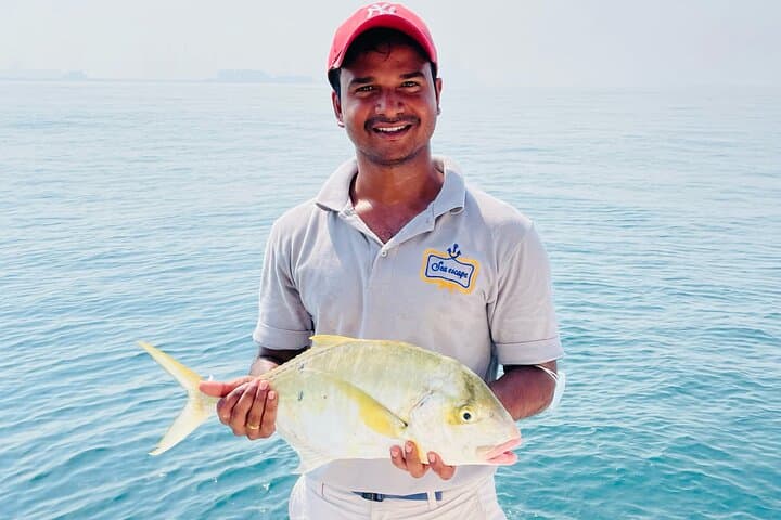 Dubai Deep-Sea Fishing: 4-Hour Mini Yacht Escape in the Arabian Gulf photo 3