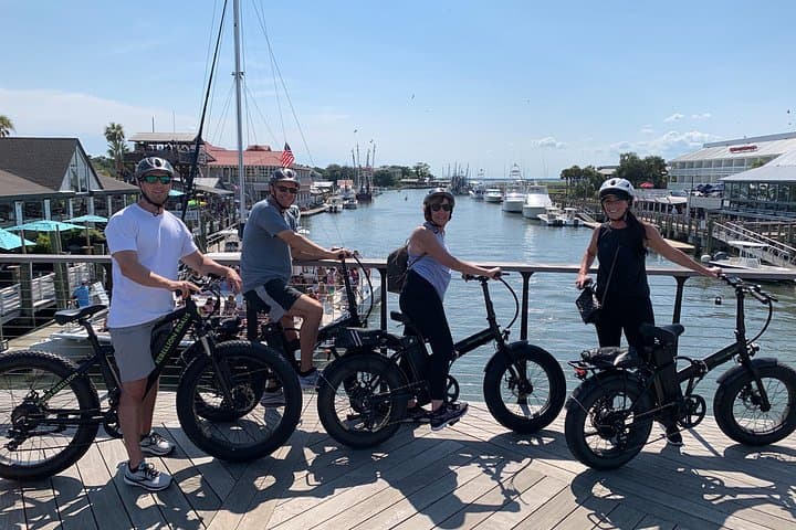 Charleston Shores eBike Tour: Mount Pleasant to Sullivan's Island photo 3
