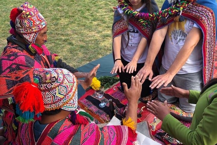 Half‑Day Shamanic Healing Near Cusco — Pachamama Offerings & Coca Oracle photo 2