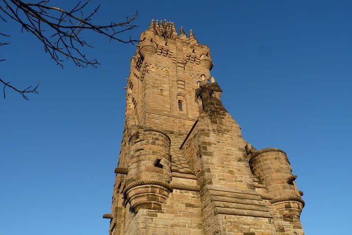 Walk in Wallace's Footsteps: Private Day Tour to Elderslie, Dumbarton & Stirling Monument photo 3