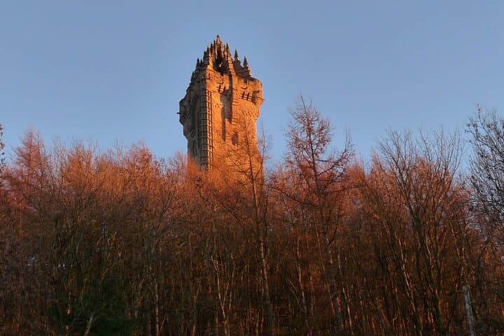 Walk in Wallace's Footsteps: Private Day Tour to Elderslie, Dumbarton & Stirling Monument photo 4