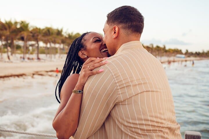 Myrtle Beach Professional Photo Shoot — Hire a Photographer for Beach Portraits photo 2