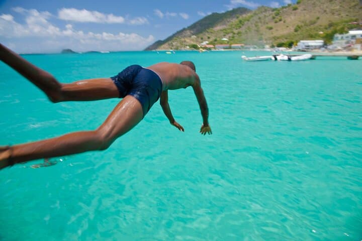 Two Beach Discovery by Catamaran: Divi, Mullet & Maho Beach Cruise in St. Maarten photo 4