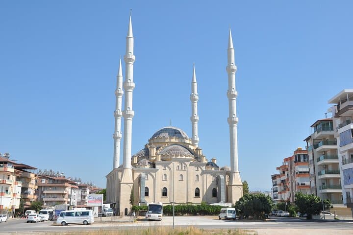 Full-Day Manavgat Waterfall, Green Lake & Oymapınar Dam Tour from Side photo 4