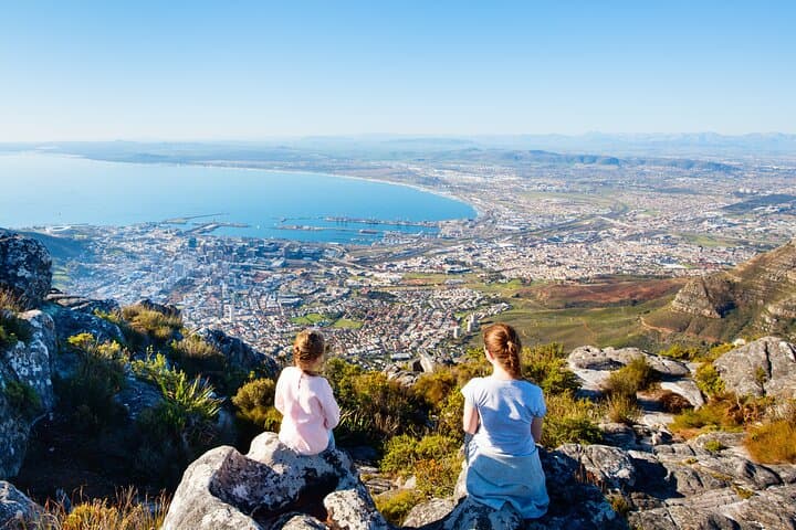 Two-Day Cape Town Highlights: Table Mountain, Robben Island & Stellenbosch Wine Tour