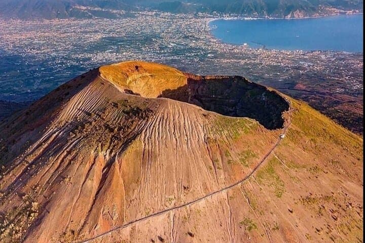 Vintage Van to Vesuvius: Guided Crater Hike & Transfer from Naples photo 4