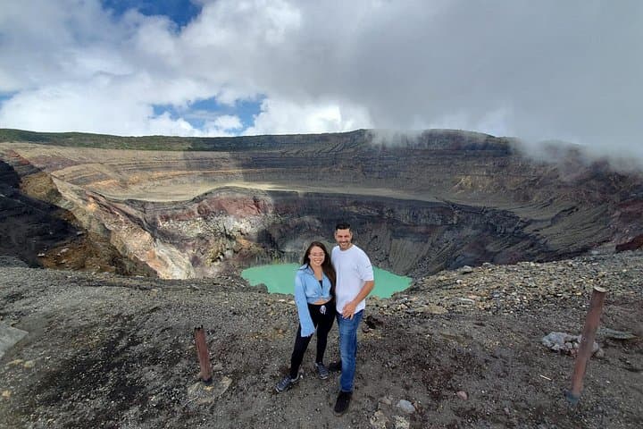 Hike Santa Ana Volcano and Lake Coatepeque — Emerald Crater and Panoramic Views