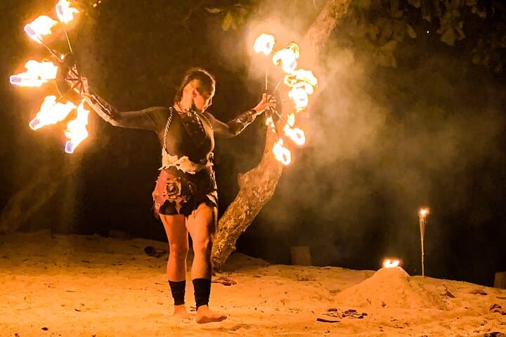 Night Sensations: Private Catamaran Dinner & Fire Show to Playa Fantasia (Jaco)