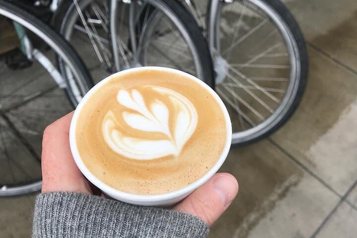 Portland Doughnuts and Coffee Bike Tour: Local Secrets on Two Wheels photo 3