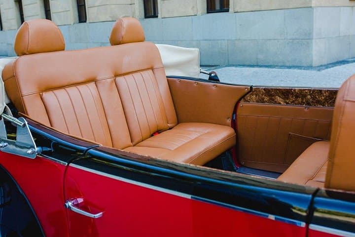 Prague Vintage Car Sightseeing: 60-Minute Private Tour in a Classic Mercedes photo 4