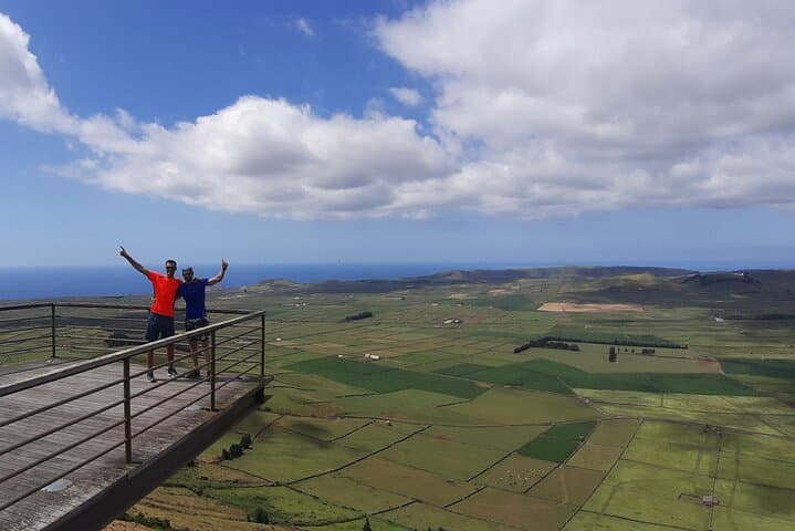 East Coast Van Tour Terceira Island — Half-Day Coastal Viewpoints & Local Secrets