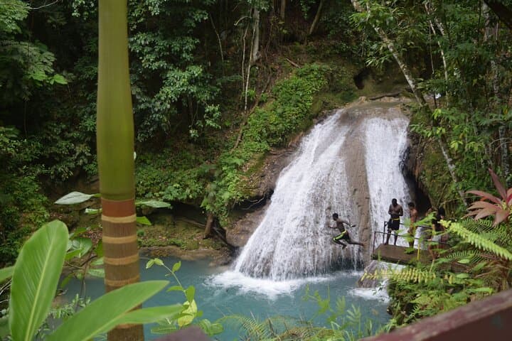 Montego Bay to Ocho Rios: Horseback Ride and Blue Hole Adventure photo 4