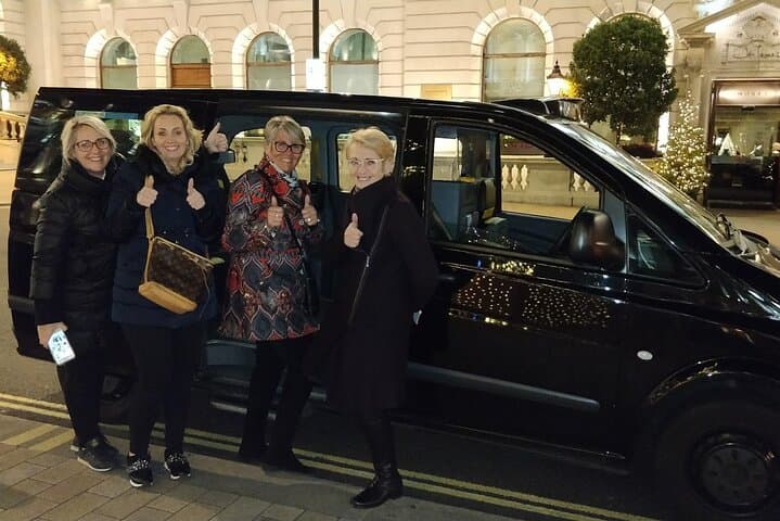Private London Christmas Lights Taxi Tour: Evening Route, Stops & Tips photo 2