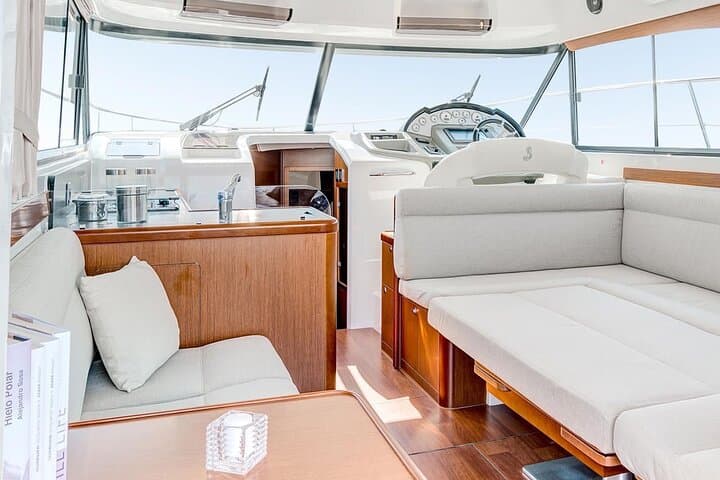 Private Sunset Cruise in Tenerife: 2-Hour Luxury Motorboat with Drinks photo 4