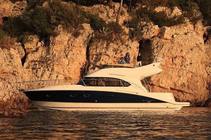 Private Sunset Cruise in Tenerife: 2-Hour Luxury Motorboat with Drinks