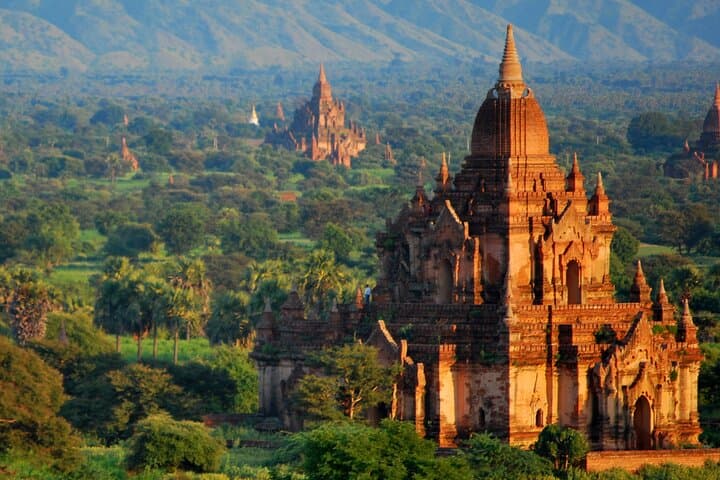 Half-Day Bagan Exploration: Essential Pagoda Tour in Bagan photo 4