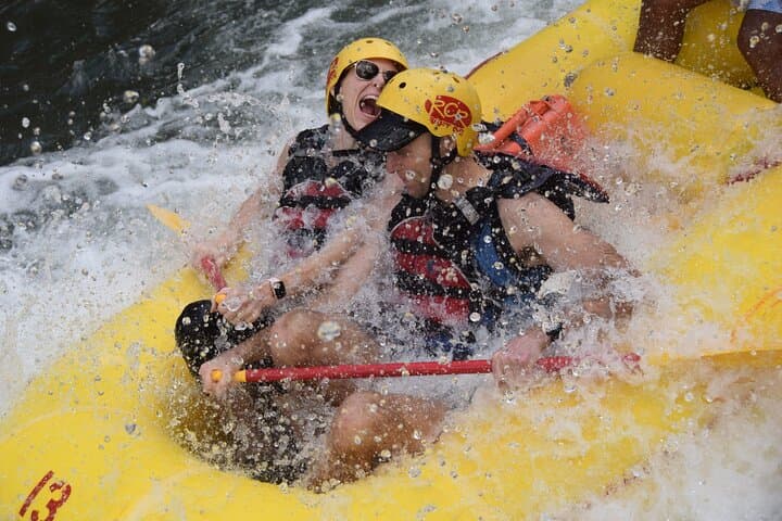 Tenorio River White Water Rafting (Class 3–4) — Hermosa & Coco Full-Day Adventure photo 5