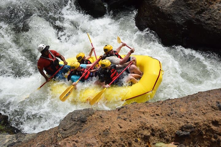 Tenorio River White Water Rafting (Class 3–4) — Hermosa & Coco Full-Day Adventure