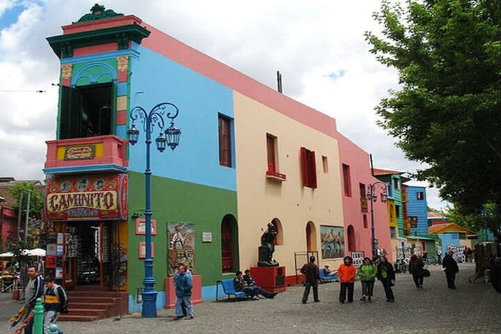 Buenos Aires Premium City Tour: Plaza de Mayo, La Boca & Recoleta Highlights