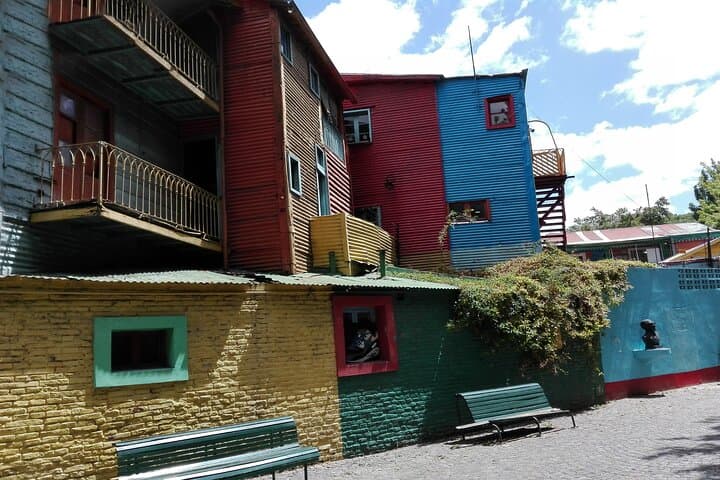 Buenos Aires Premium City Tour: Plaza de Mayo, La Boca & Recoleta Highlights photo 3