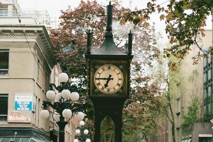 Full-Day Vancouver City Tour: Stanley Park, Gastown & Grouse Mountain photo 4