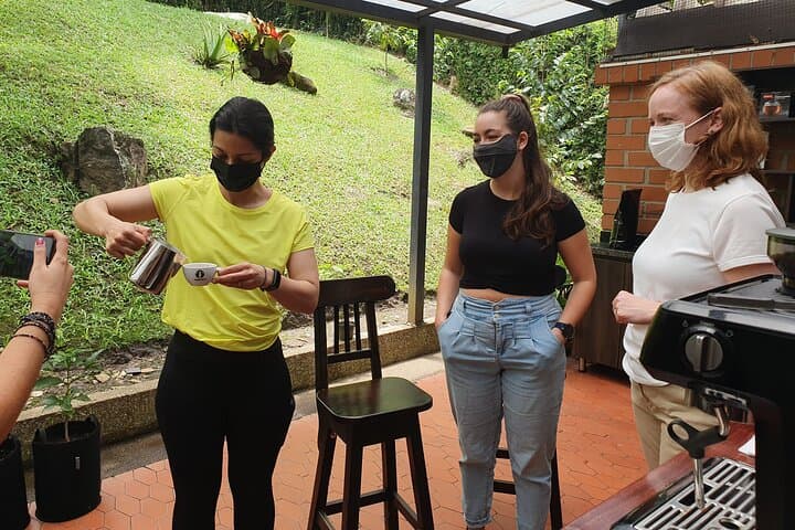 Hands-On Coffee Brewing Workshop at Avoeden Cafe in Medellín photo 6