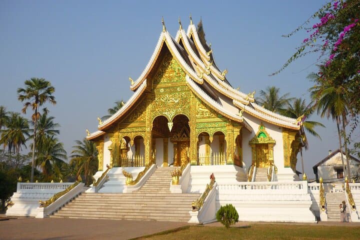 Exploring Luang Prabang: Full-Day Highlights and Kuang Si Waterfall photo 3