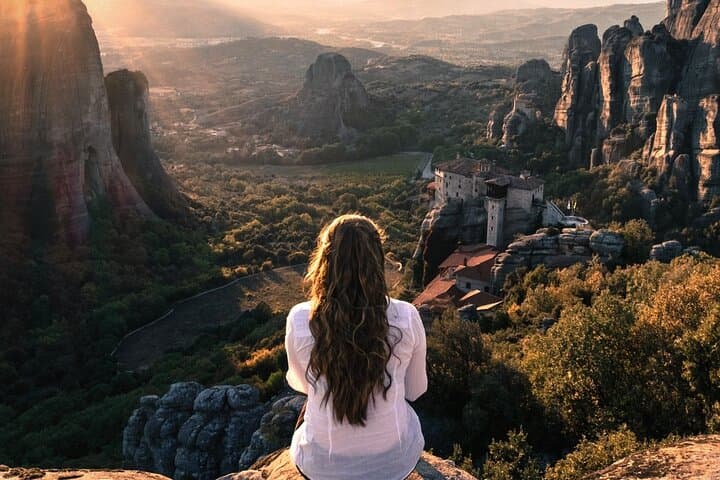 3-Day Meteora Trip from Athens: Guided Monasteries, Hiking & Museum photo 4