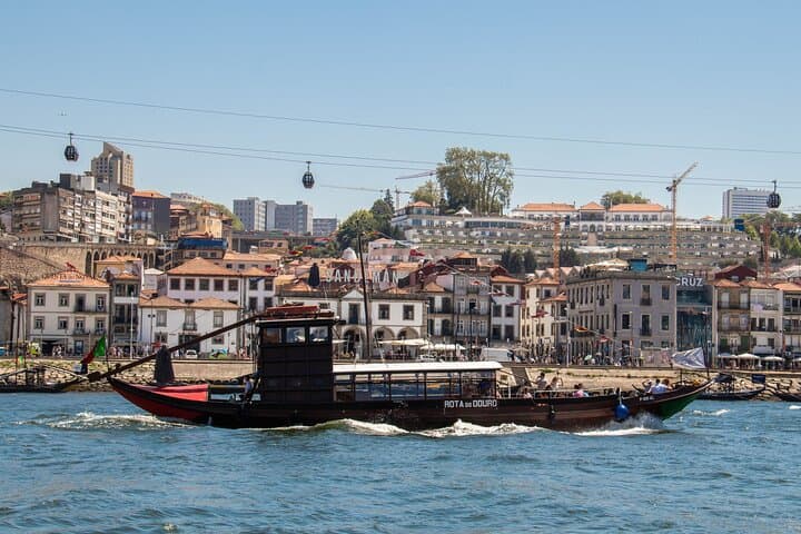 Porto Six Bridges Panoramic Cruise: 50-Minute Douro River Sightseeing Tour photo 6