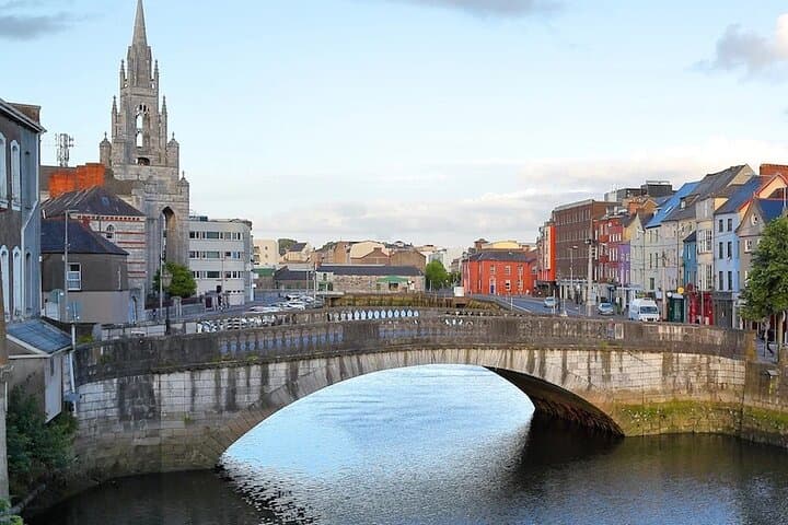 Highlights of Cork: Self-Guided Audio Walking Tour Along the River Lee