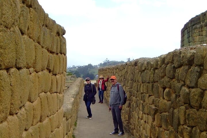 Cuenca & Cajas in 2 Days: Ingapirca Ruins, Gualaceo Markets and Cajas National Park photo 2