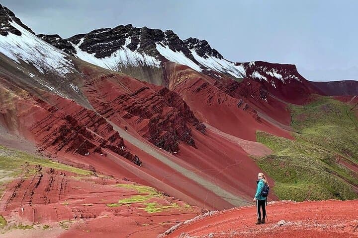 Red Valley Cusco: Full-Day Hike to the Red Valley and Rainbow Mountain photo 5