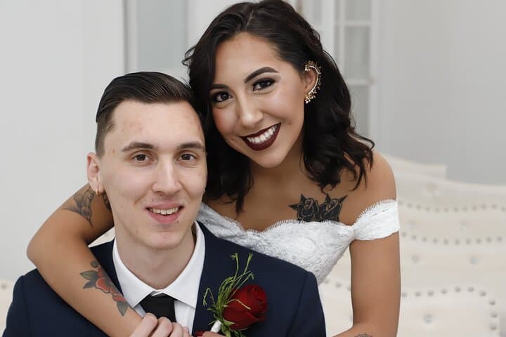 Quickie Las Vegas Wedding: Sign & Go at Paradise Wedding Chapel photo 4
