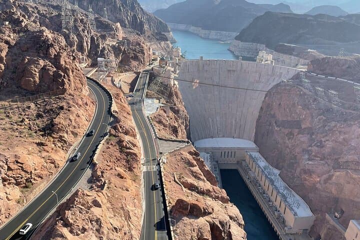 Private Grand Canyon West & Hoover Dam Sightseeing Tour from Las Vegas photo 4