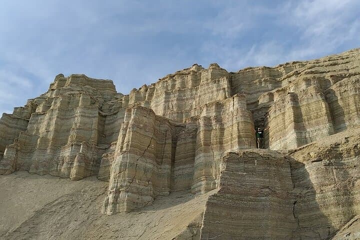 Two-Day Altyn Emel Adventure: Singing Dune & Aktau Mountains photo 2