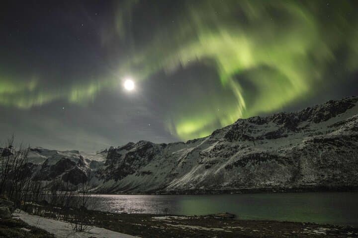 Tromsø Northern Lights Chase & Photography Guide — Capture the Aurora photo 5