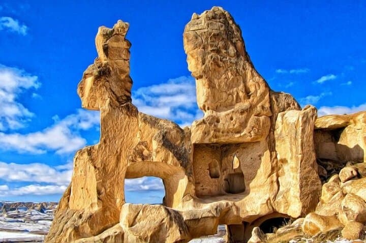 Cappadocia Red Tour: Guided Spanish Day Trip to Devrent, Paşabağı, Avanos & Göreme photo 3