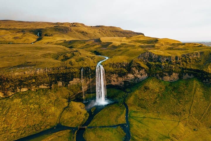 South Coast Fire and Ice Day Tour — Glacier Viewpoints, Waterfalls & Icelandic Lava Show photo 2