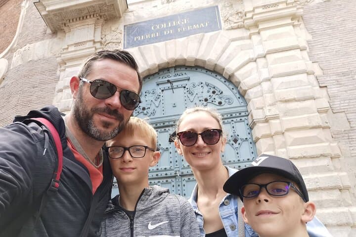Toulouse Old Town Treasure Hunt: Self-Guided Puzzle Walk Through La Ville Rose photo 3