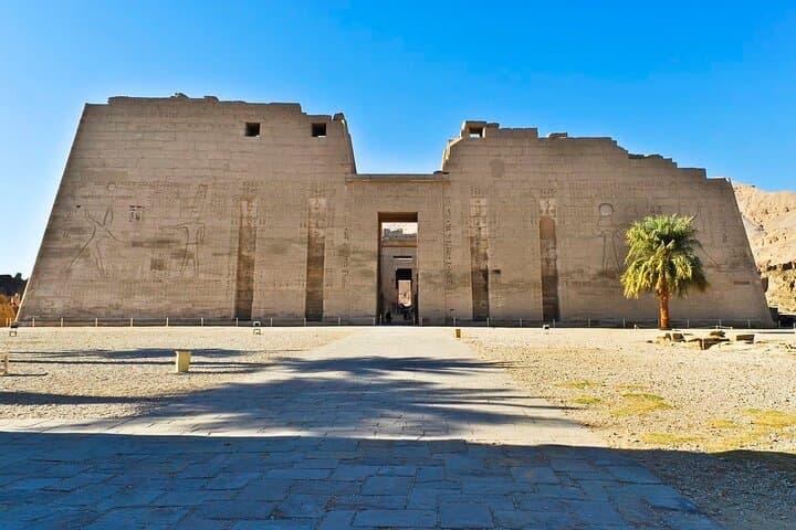 Aswan to Luxor: 2-Night Nile Cruise Calling Kom Ombo & Edfu photo 4