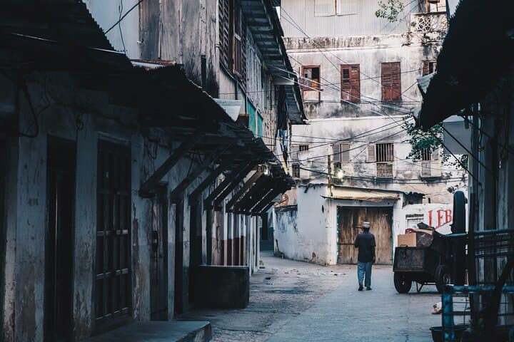 Stone Town Walking Tour: Insider's Guide to Zanzibar's Historic Streets photo 5