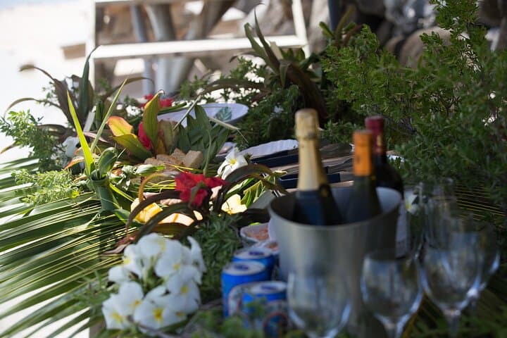Luxury Private Bora Bora Full-Day Snorkel Tour & Motu Lunch photo 2