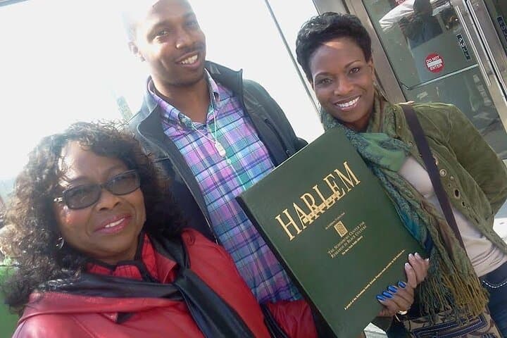 Harlem Heritage Holiday Walking Tour & Live Holiday Concert photo 3