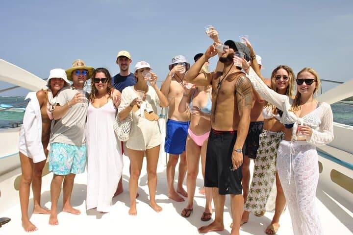 Punta Cana Party Boat Snorkel Cruise with DJ and Open Bar photo 4