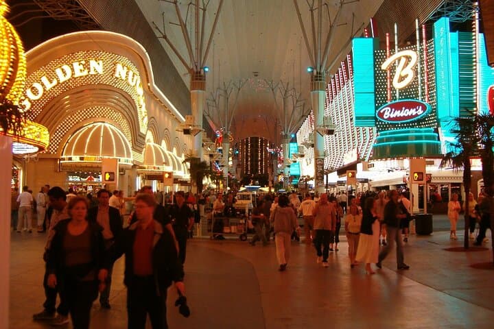 Self-Guided Fremont Street Audio Tour: Ghosts, Gangsters & Glitter Gulch photo 3