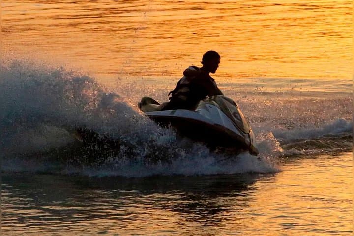 Parasailing and Jetski Adventure in Montego Bay: 45-Minute Caribbean Thrill photo 3
