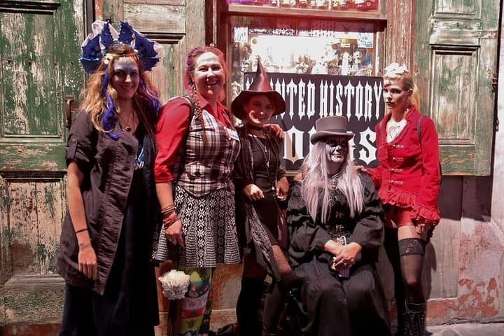 New Orleans Haunted Pub Crawl: French Quarter Ghosts & Historic Bars photo 6