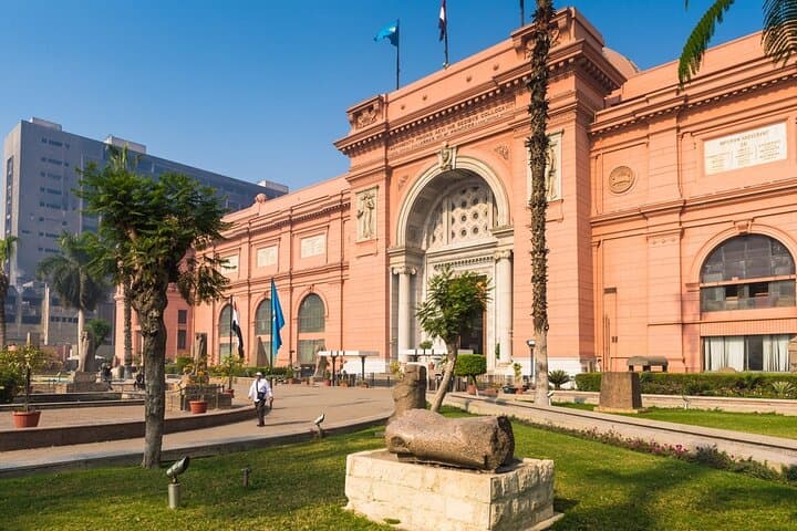 Private Day Tour: Egyptian Museum and Giza Pyramids from Cairo photo 3