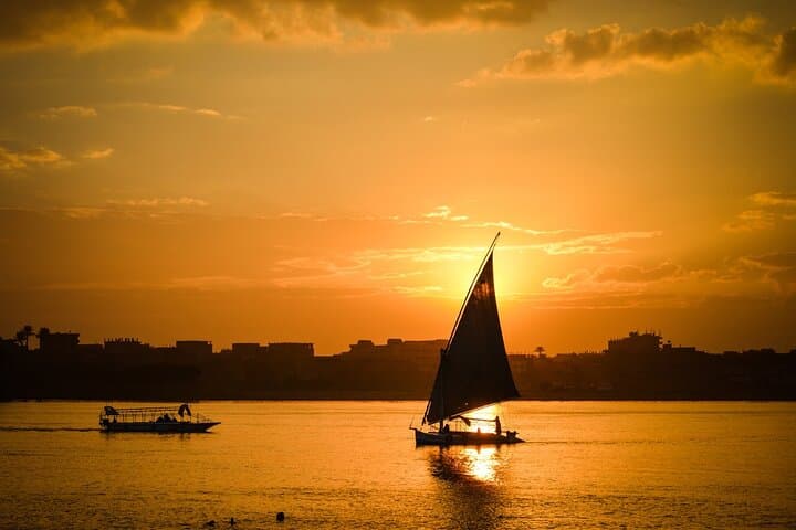 Felucca Ride on the Nile River in Cairo - One-Hour Traditional Sail photo 3